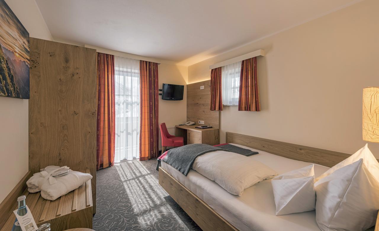 Hotel Alpenland Obertauern Bagian luar foto